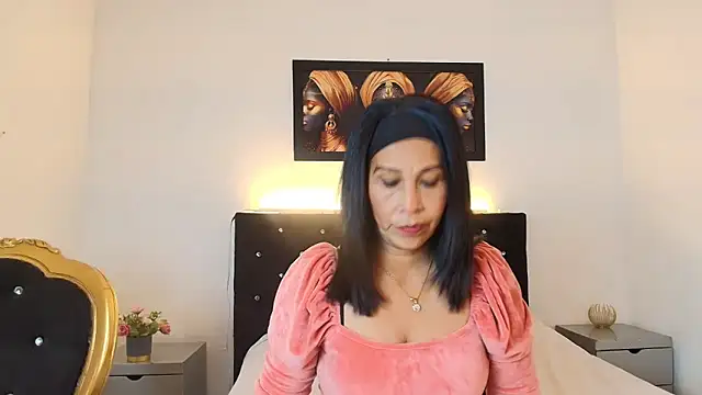 Shanon mature online show from June 11, 2026, 7:33 pm