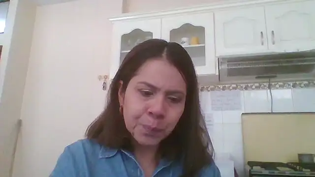 Snapshot of Sara_Brandon chatting on September 24, 2025, 2:45 pm Sara Brandon online show from September 24, 2025, 2:45 pm