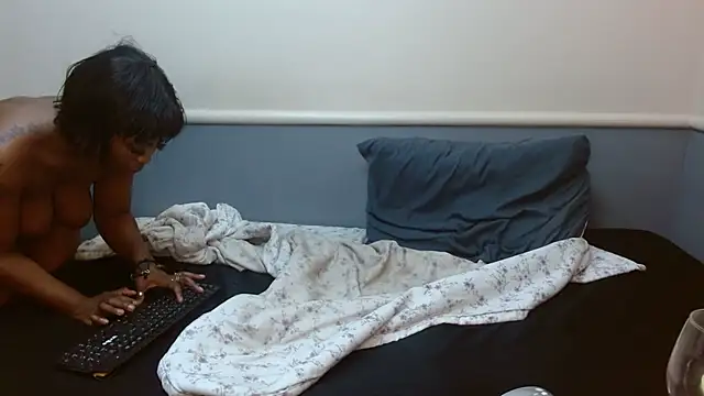 NaughtySisters online show from September 22, 2025, 1:22 am