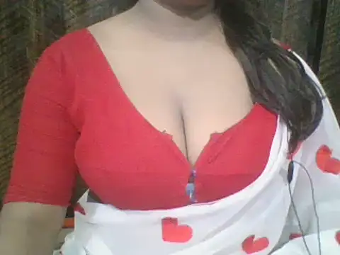 Snapshot of Mahi_love21 chatting on January 1, 2025, 8:04 pm Mahi love21 online show from January 1, 2025, 8:04 pm