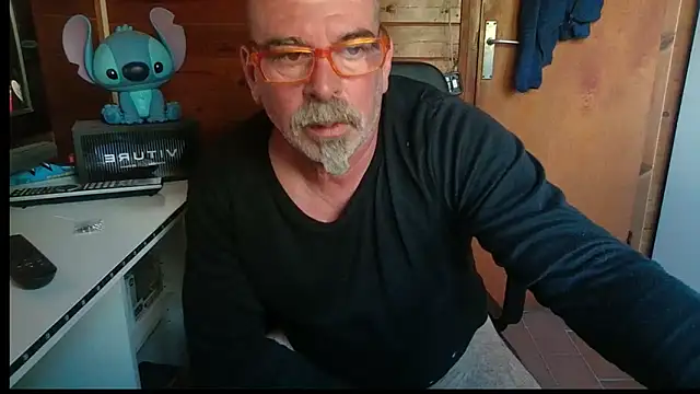 0oscar xxx online show from October 25, 2025, 12:50 pm