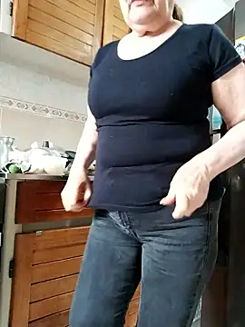 Vicky Rosse online show from June 5, 2026, 5:51 pm