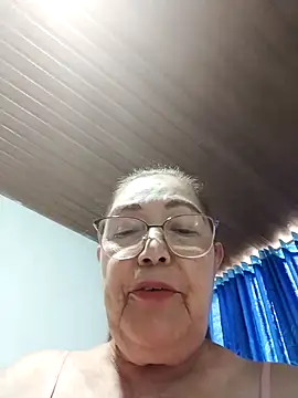 Vicky Rosse online show from May 29, 2026, 8:04 pm