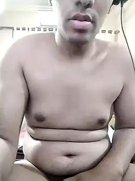 otyboy12 online show from January 2, 2025, 9:33 am