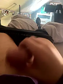 logus9999 online show from January 16, 2026, 12:20 pm