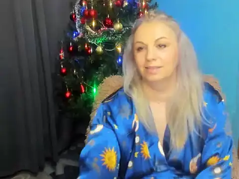 Snapshot of BroklynRydes chatting on December 16, 2025, 10:36 pm BroklynRydes online show from December 16, 2025, 10:36 pm