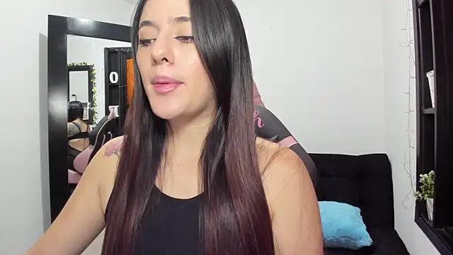 Snapshot of NoahWilliams_ chatting on January 27, 2025, 1:52 pm NoahWilliams online show from January 27, 2025, 1:52 pm