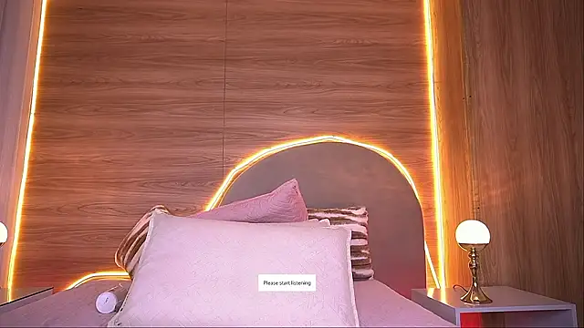 alexaa walker online show from February 3, 2026, 11:48 am