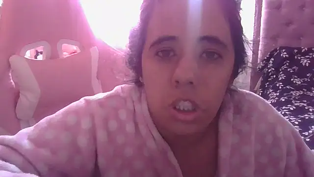 Snapshot of annarose19 chatting on October 29, 2025, 4:50 pm annarose19 online show from October 29, 2025, 4:50 pm