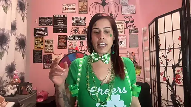 Snapshot of latinacubana chatting on March 18, 2025, 7:01 am latinacubana online show from March 18, 2025, 7:01 am