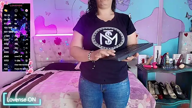 Snapshot of Zaly_mature chatting on June 16, 2026, 9:59 pm Zaly mature online show from June 16, 2026, 9:59 pm