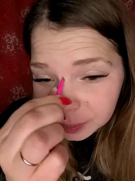 Zuli Kiska online show from February 9, 2026, 8:29 pm