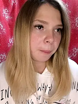 Zuli Kiska online show from October 4, 2025, 8:21 pm