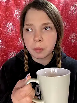 Zuli Kiska online show from March 30, 2026, 11:01 am