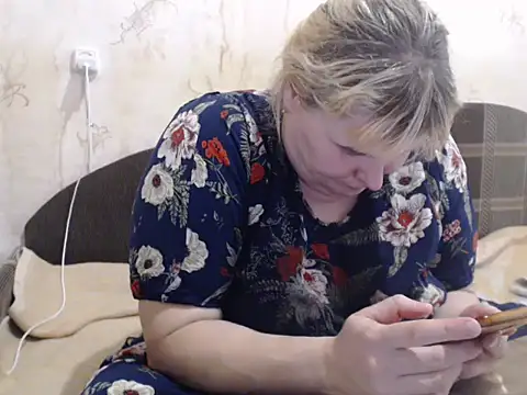 Ameliabusty online show from February 1, 2025, 12:37 pm