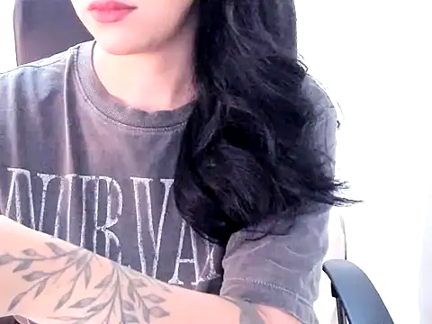 Snapshot of Kristenbr chatting on April 25, 2026, 10:07 pm Kristenbr online show from April 25, 2026, 10:07 pm