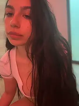 LoveLillyy online show from March 21, 2025, 1:34 am