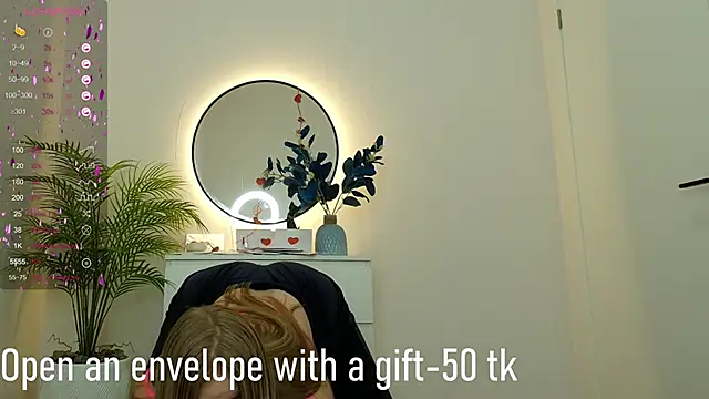 Adr1ana  online show from February 12, 2025, 5:05 am