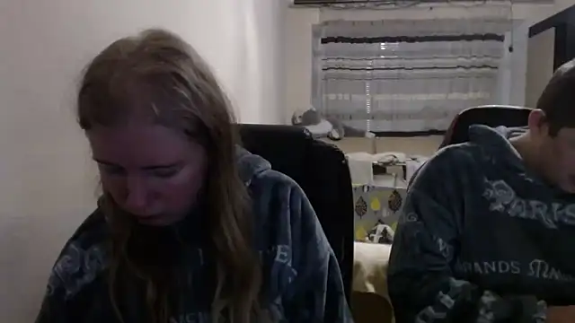 PeterAndJen online show from February 6, 2026, 7:21 pm