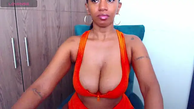 Pinkceeleste online show from March 8, 2026, 5:05 pm