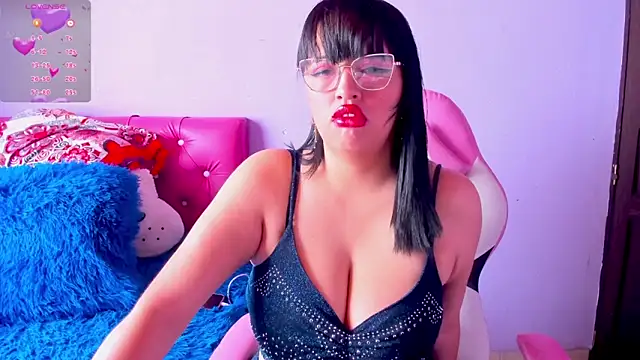 crissn0707 online show from February 26, 2026, 12:27 pm