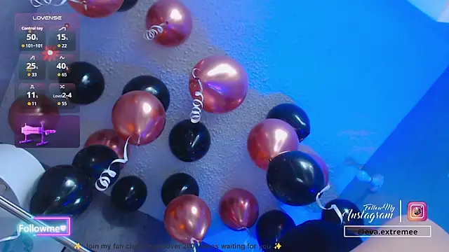 Snapshot of eva_cuper chatting on December 3, 2025, 12:04 pm eva cuper online show from December 3, 2025, 12:04 pm