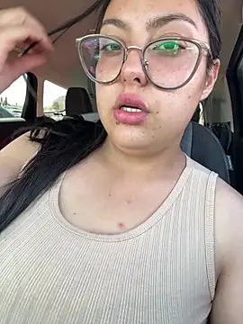 MileyGia online show from March 19, 2026, 6:52 pm