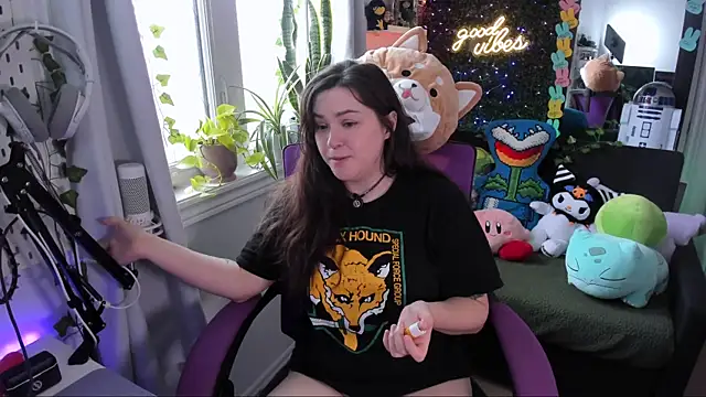 JennKenobi online show from April 20, 2026, 2:29 pm