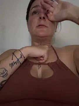 Snapshot of misslulipop chatting on February 23, 2025, 1:02 am misslulipop online show from February 23, 2025, 1:02 am