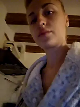 kylie blck online show from February 25, 2026, 4:34 am