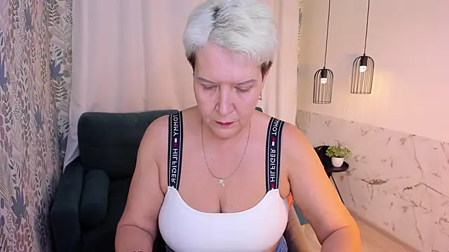 KathySunn online show from April 3, 2026, 1:17 pm