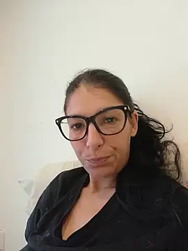 Snapshot of Sposini69 chatting on June 30, 2026, 4:40 pm Sposini69 online show from June 30, 2026, 4:40 pm