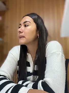 Ambar pe  online show from September 14, 2025, 6:30 pm