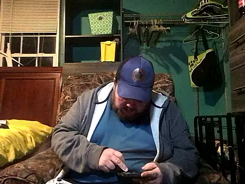 Snapshot of fatdickdaddy448 chatting on December 7, 2024, 11:34 am fatdickdaddy448 online show from December 7, 2024, 11:34 am