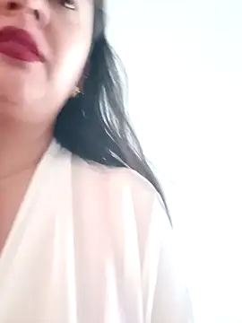 Cherry 1992 online show from March 31, 2026, 11:45 am