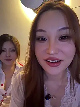 Snapshot of sphynx-_- chatting on November 8, 2025, 11:47 am sphynx- - online show from November 8, 2025, 11:47 am