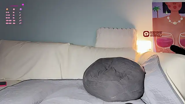 Snapshot of sphynx-_- chatting on January 22, 2025, 11:01 am sphynx- - online show from January 22, 2025, 11:01 am