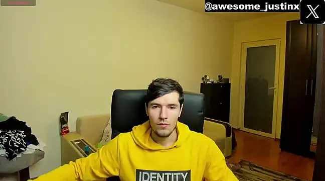 awesomejustin online show from December 9, 2024, 11:26 am