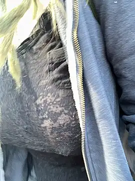 Snapshot of MenaDreadfull chatting on March 6, 2025, 1:46 pm MenaDreadfull online show from March 6, 2025, 1:46 pm