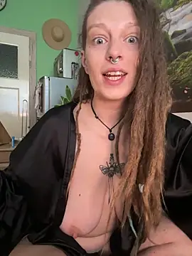 Snapshot of MenaDreadfull chatting on March 19, 2025, 7:07 am MenaDreadfull online show from March 19, 2025, 7:07 am