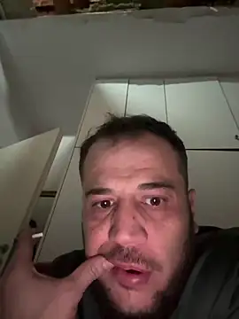 1Aleks13 online show from November 28, 2025, 11:05 pm