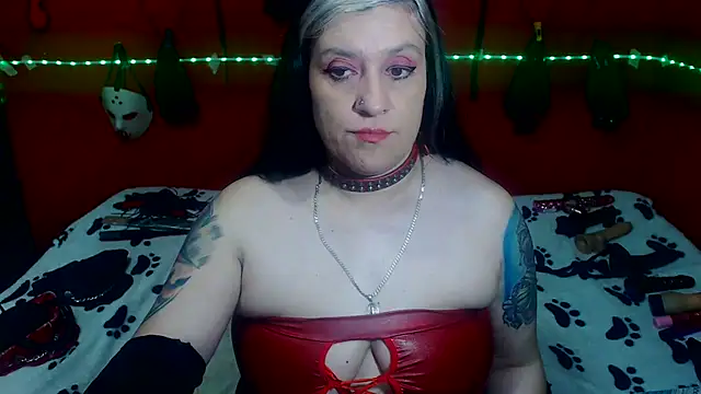 Snapshot of MATURE_Randy chatting on November 12, 2025, 10:35 pm MATURE Randy online show from November 12, 2025, 10:35 pm