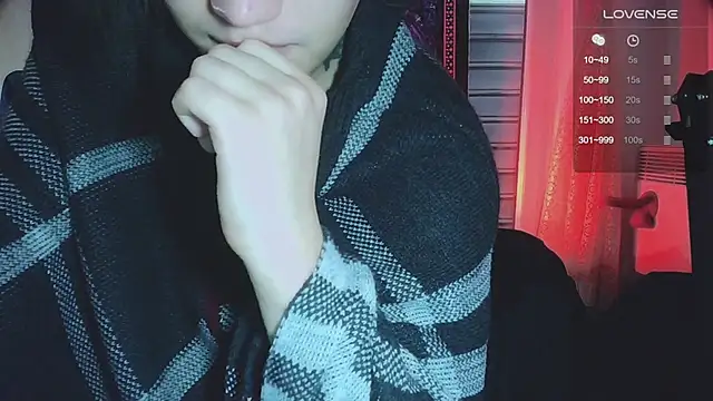 sademobeer online show from November 18, 2025, 8:17 am