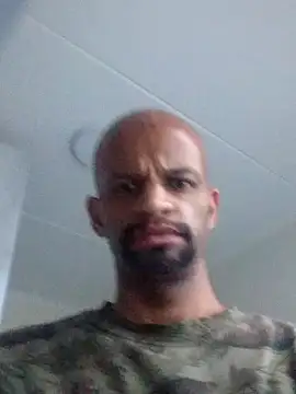 Snapshot of TONYSHUGE chatting on December 18, 2025, 1:59 pm TONYSHUGE online show from December 18, 2025, 1:59 pm