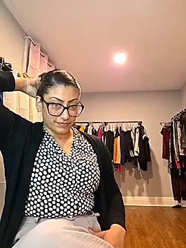 Nikkierosee online show from February 17, 2026, 11:35 pm