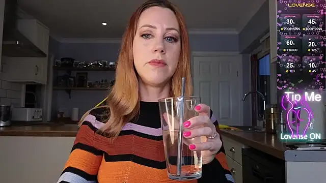 stripmequick online show from February 5, 2026, 4:14 pm