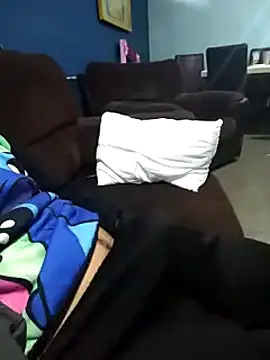 AlexAlejandro13 online show from December 5, 2024, 6:39 pm