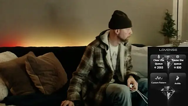 MaxRouger online show from November 29, 2025, 11:38 pm