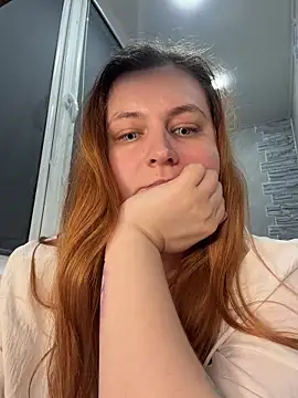 CandyShoopp online show from March 29, 2026, 8:10 pm