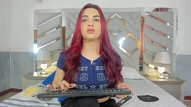 Snapshot of alexandra_fire69x chatting on February 2, 2026, 2:49 pm alexandra fire69x online show from February 2, 2026, 2:49 pm